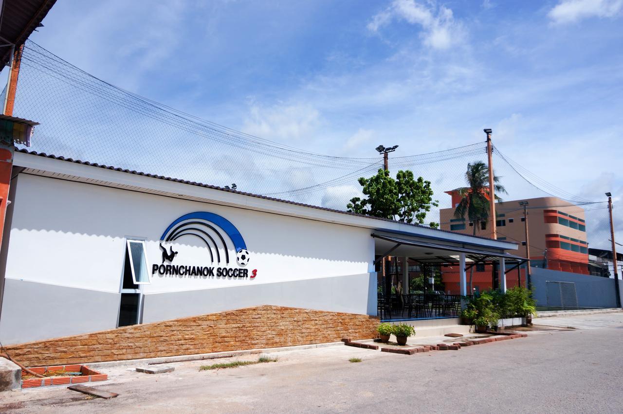 Plernpetch Hotel Szuratthani Kültér fotó